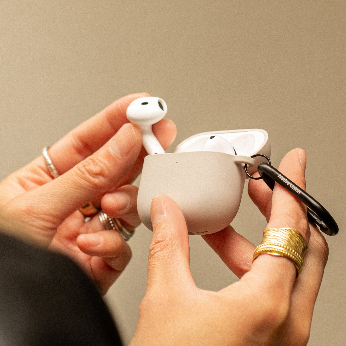 Active Case for AirPods 4